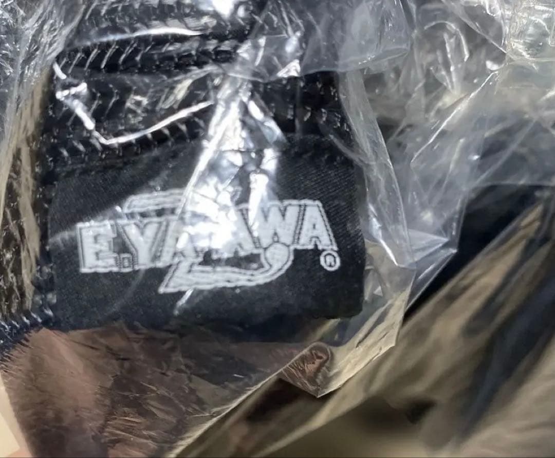 新品未開封未使用　ピンバッチ付きE.YAZAWAデニムメッシュキャップ