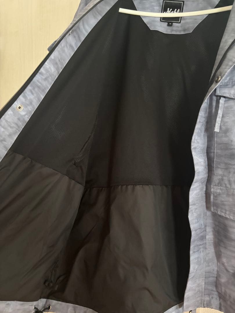 MAHF ジャケット　フード付き