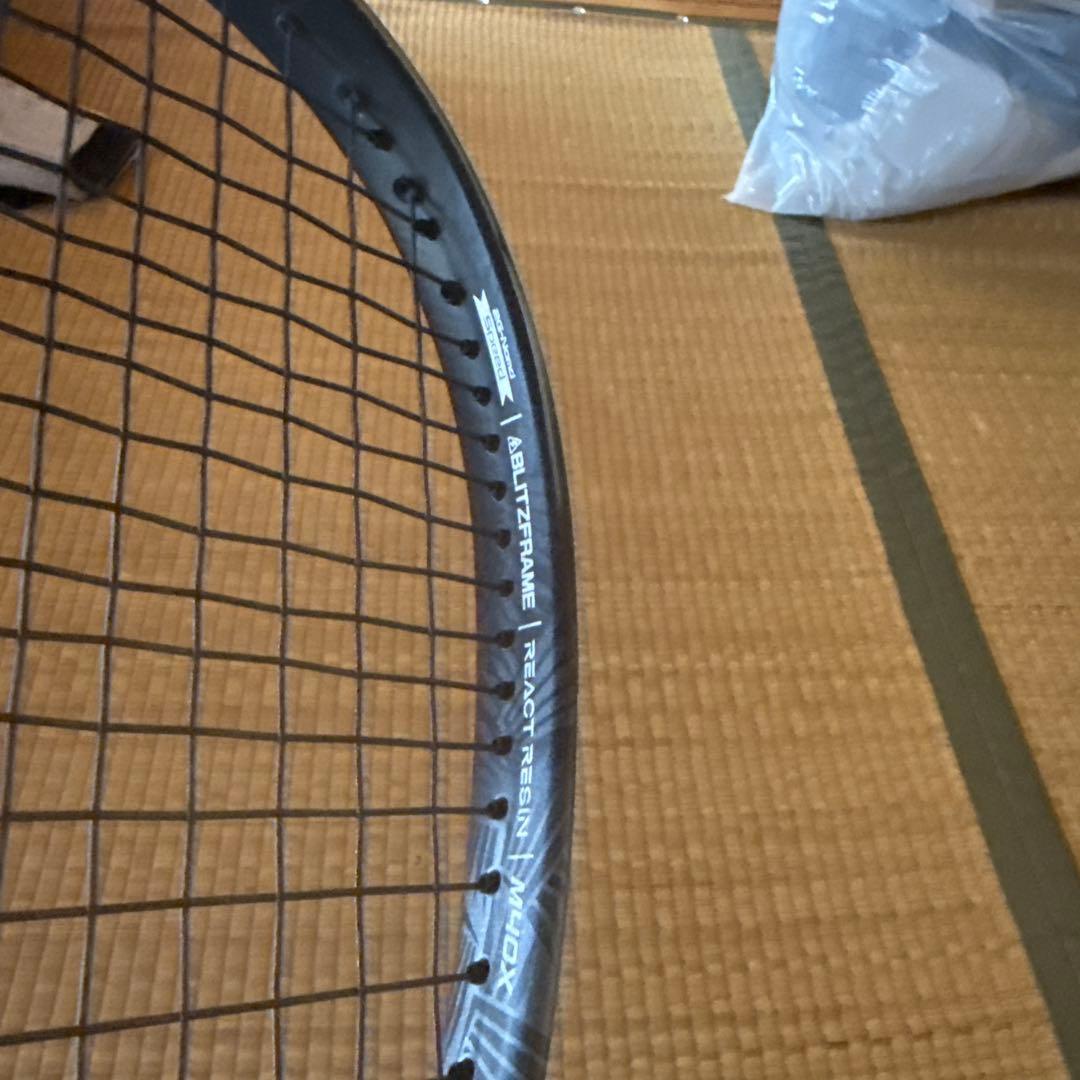 ボルトレイジ8V テニスラケット