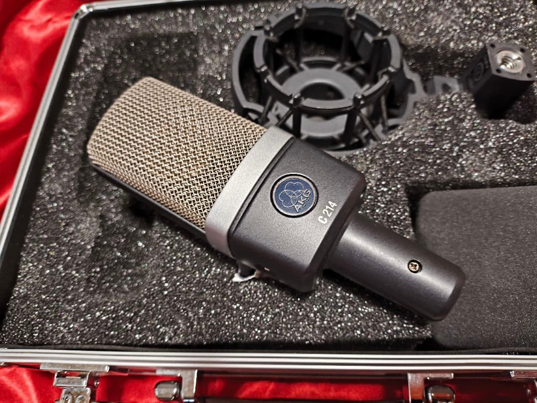 AKG C214 コンデンサーマイク